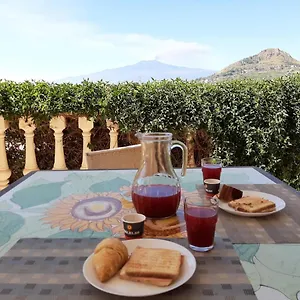 https://le-nuove-porte-di-taormina.sicilyhotelsitaly.net